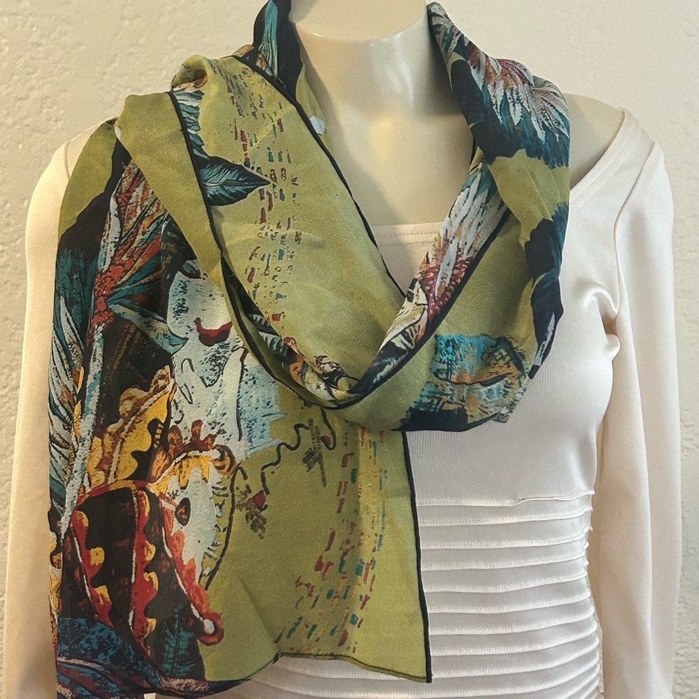 Coconut house 100% silk Artistic Multicolor Scarf NWOT
